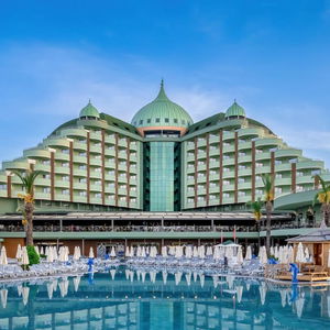 Sejur Delphin Palace vacanta Lara