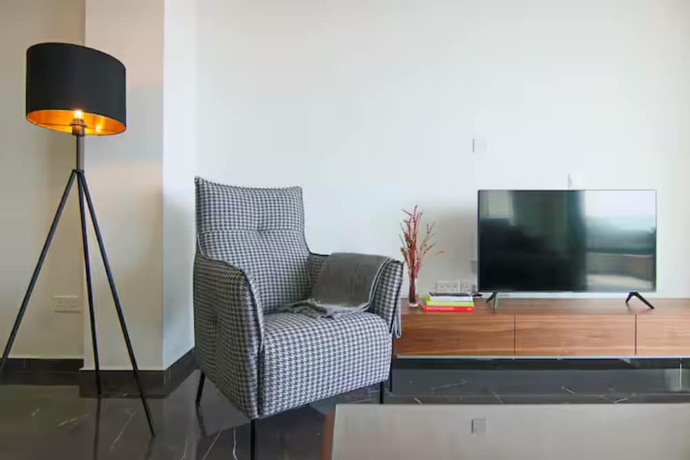 Hotel 131 Lim 202 - Stay Anna Residence Sea View Apart