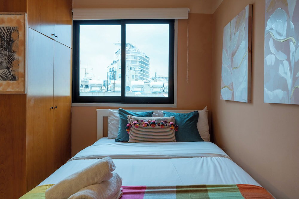 Johny's Spot - 1Br & Balcony In Larnaca