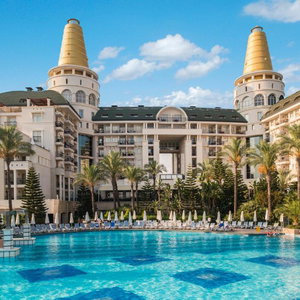 Sejur Delphin Diva Premiere vacanta Lara