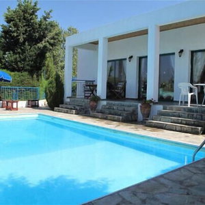 Hotel Chriseleni Latchi Villas cazare Polis