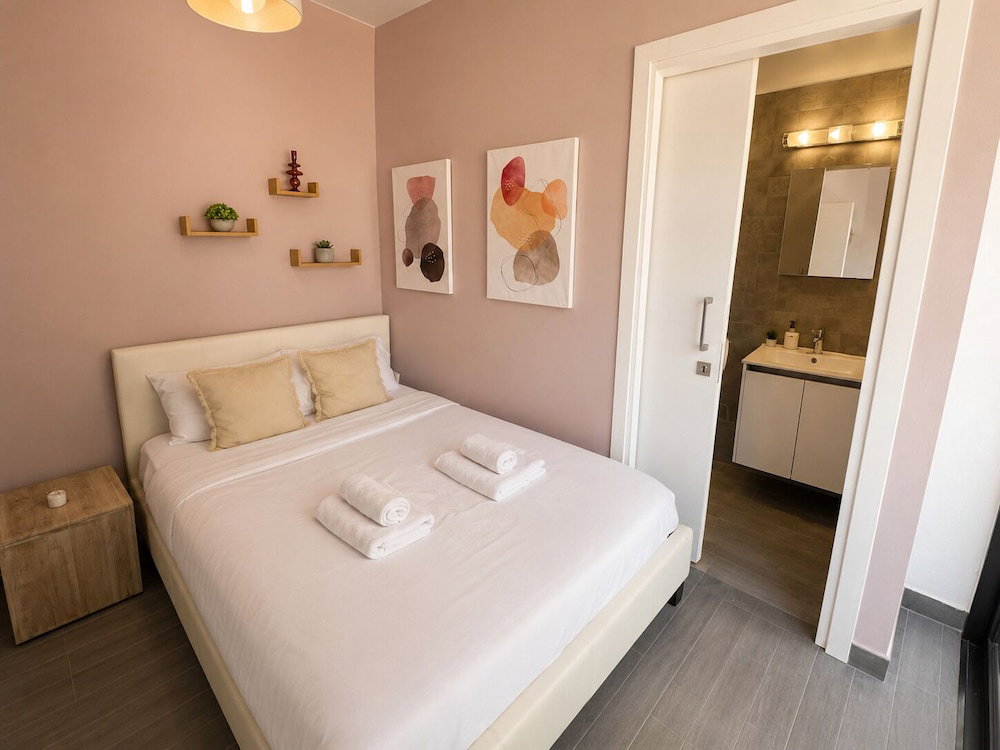 Fiesta 1-Br Apt. & Balcony In Larnaca