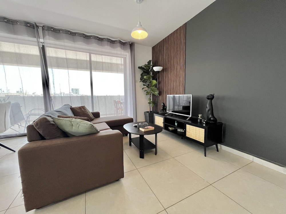 Hotel 105 Lca - Stay Sealine Apartment