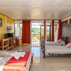 Hotel Ocean And Forest View Hotel Manolo cazare Puerto Cortes