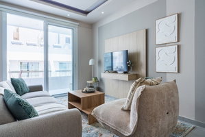 Hotel Beach Daze 1-Br Apt By Finikoudes Beach cazare Larnaca