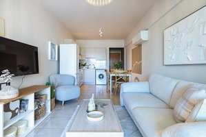 Hotel Calina - 3-Br Apt & Pool In Mackenzie cazare Meneou