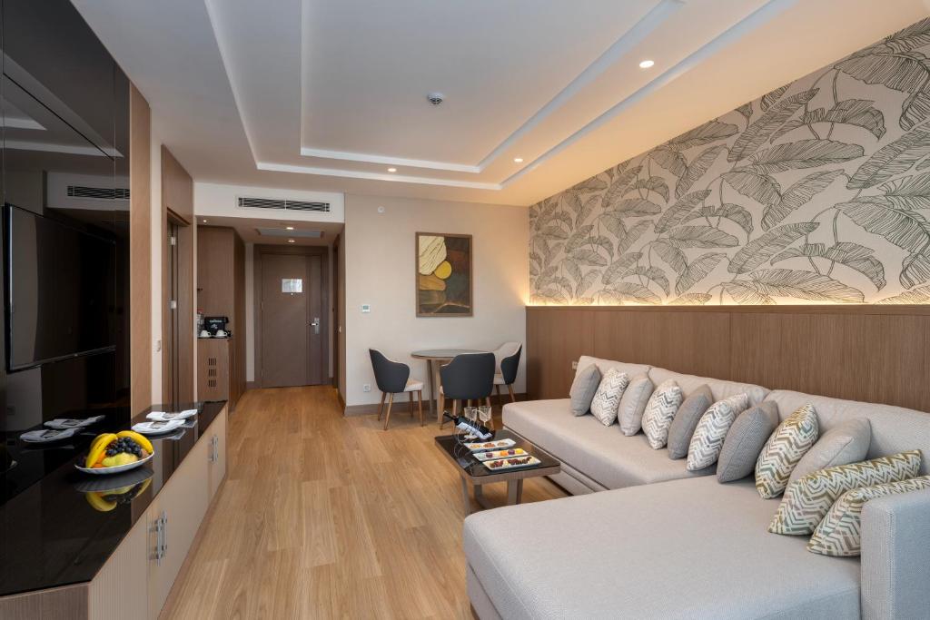 dal travel Miracle Resort Hotel Memento Club Suri Club