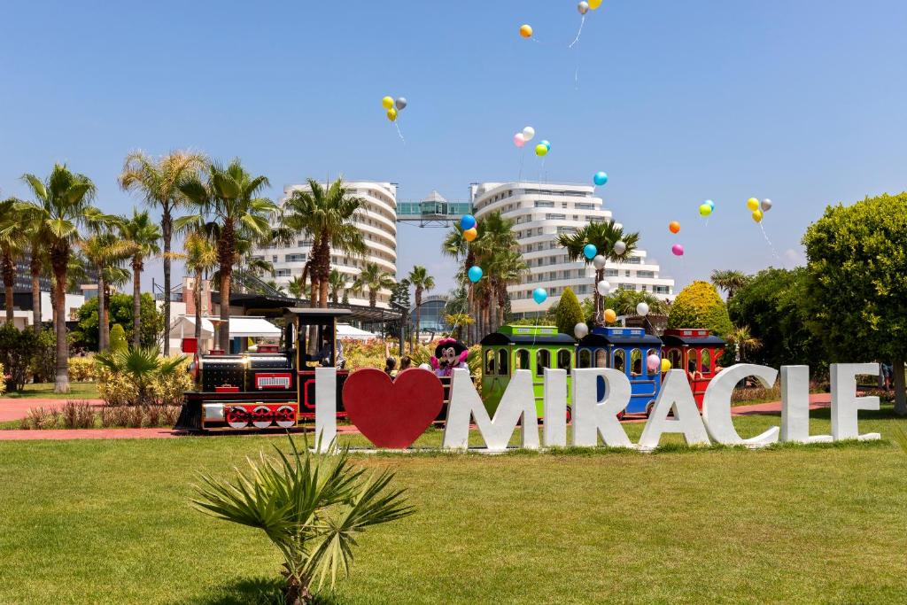 dal travel Miracle Resort Hotel Memento Club Suri Club