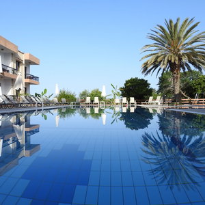Hotel Anna Hotel Apartments cazare Kissonerga