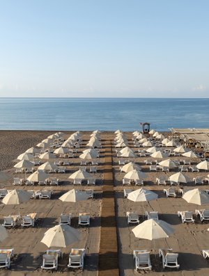 Hotel Greenwood Suites Resort cazare Lara