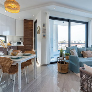 Sejur Thálassa 2-Br Apt. & Balcony In Larnaca vacanta Meneou