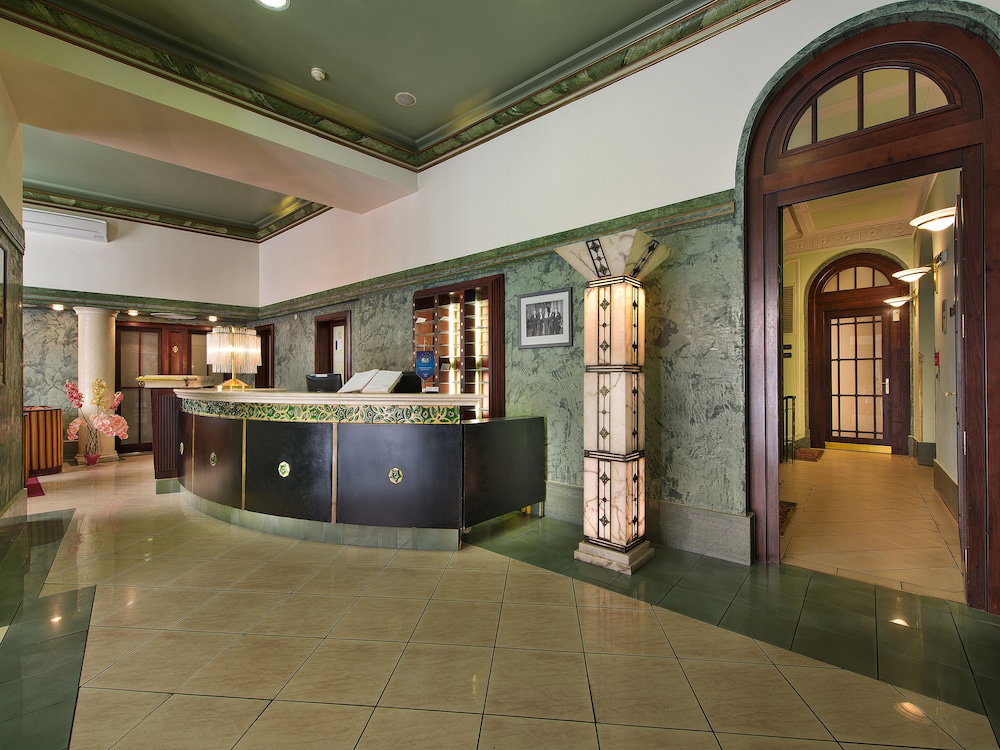 Ea Hotel Royal Esprit