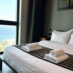 Hotel 128 Lim - 2001 Stay Only Tower Suite cazare Germasogeia