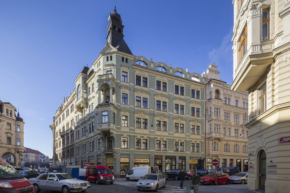 Hotel Apartments Dusní