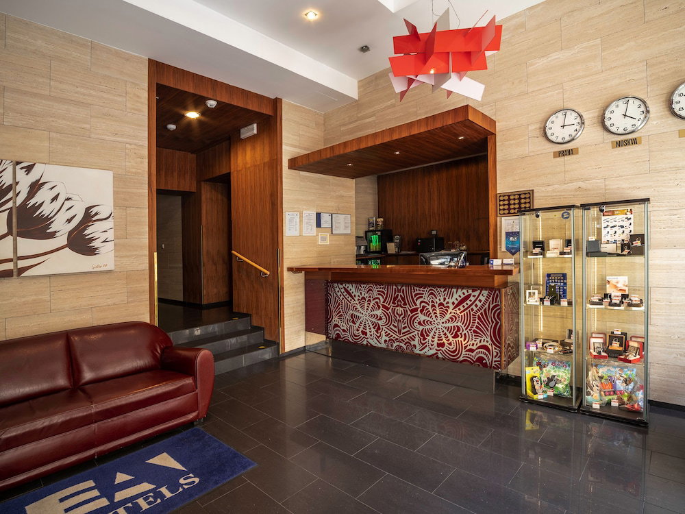Ea Hotel Sonata