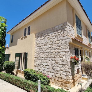 Hotel Cyprus Townhouse/ Queen Bed/ Pool/ Patio/Air/Freep cazare Polis