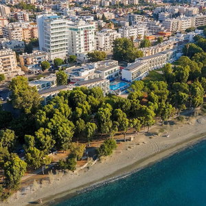 Hotel Park Beach Hotel cazare Germasogeia