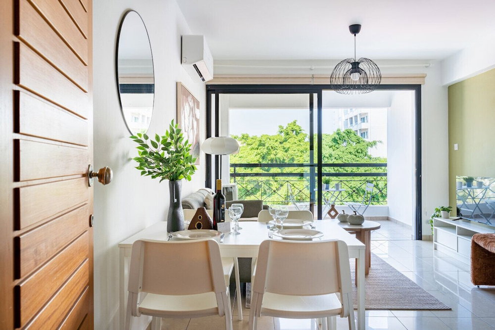 Odin 1-Bedroom Apartment In Larnaca
