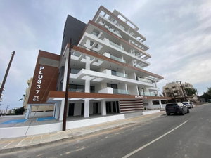 Hotel Beachcomber 2-Br Apartment In Larnaca cazare Meneou