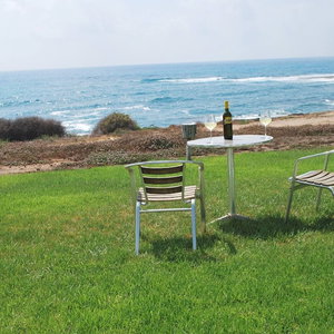 Sejur Sea Front Villa With Private Heated Pool, Quiet Area Paphos 322 vacanta Kissonerga