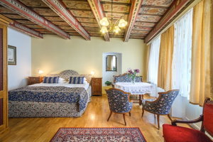Hotel Red Lion cazare Mala Strana