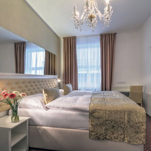 Hotel Hotel Taurus cazare Karlin