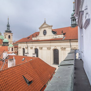 Hotel Royal Road Residence cazare Stare Mesto