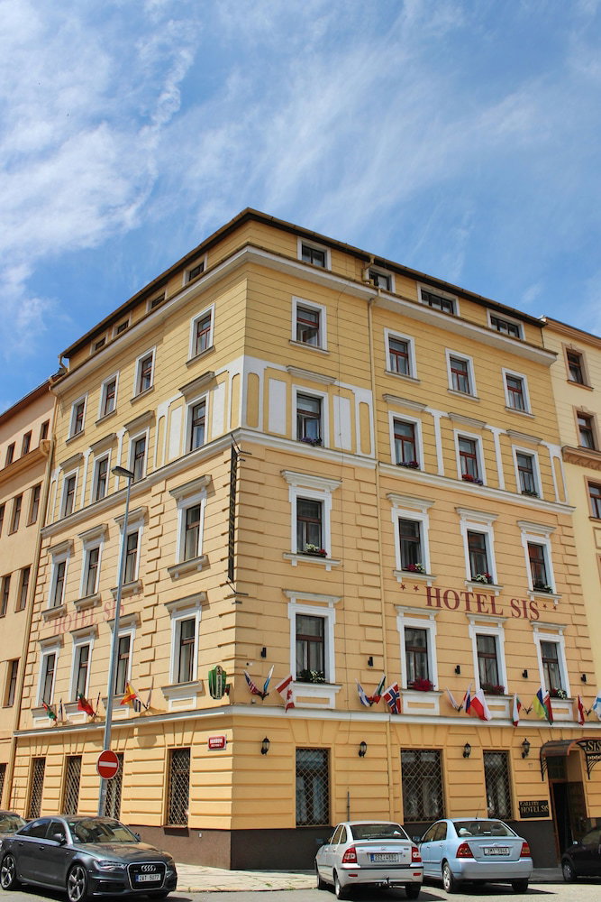 Hotel Gallery Hotel Sis