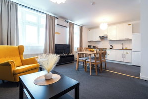 Hotel Little Tom Apartments cazare Vysehrad
