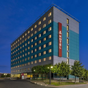 Sejur Amedia Express Prag, Trademark Collection By Wyndham vacanta Chodov