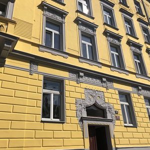 Hotel Letna Garden Suites cazare Karlin