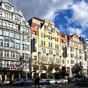 Hotel Ambassador Zlatá Husa cazare Nove Mesto pod Smrkem