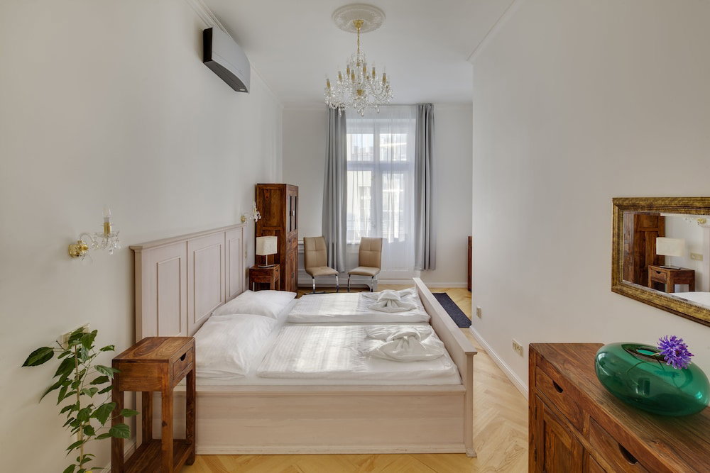 Hotel Selinor Old Town Apartments