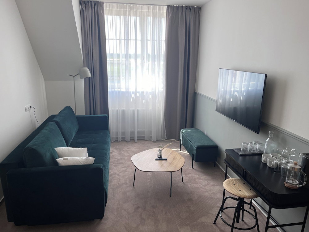 Apartments By Prague City Golf