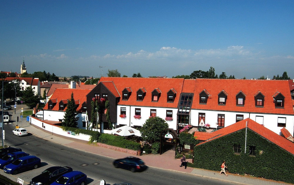 Hotel Park Hotel Pruhonice