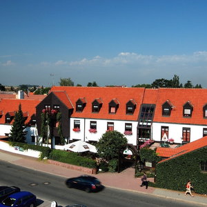 Hotel Park Hotel Pruhonice cazare Pruhonice