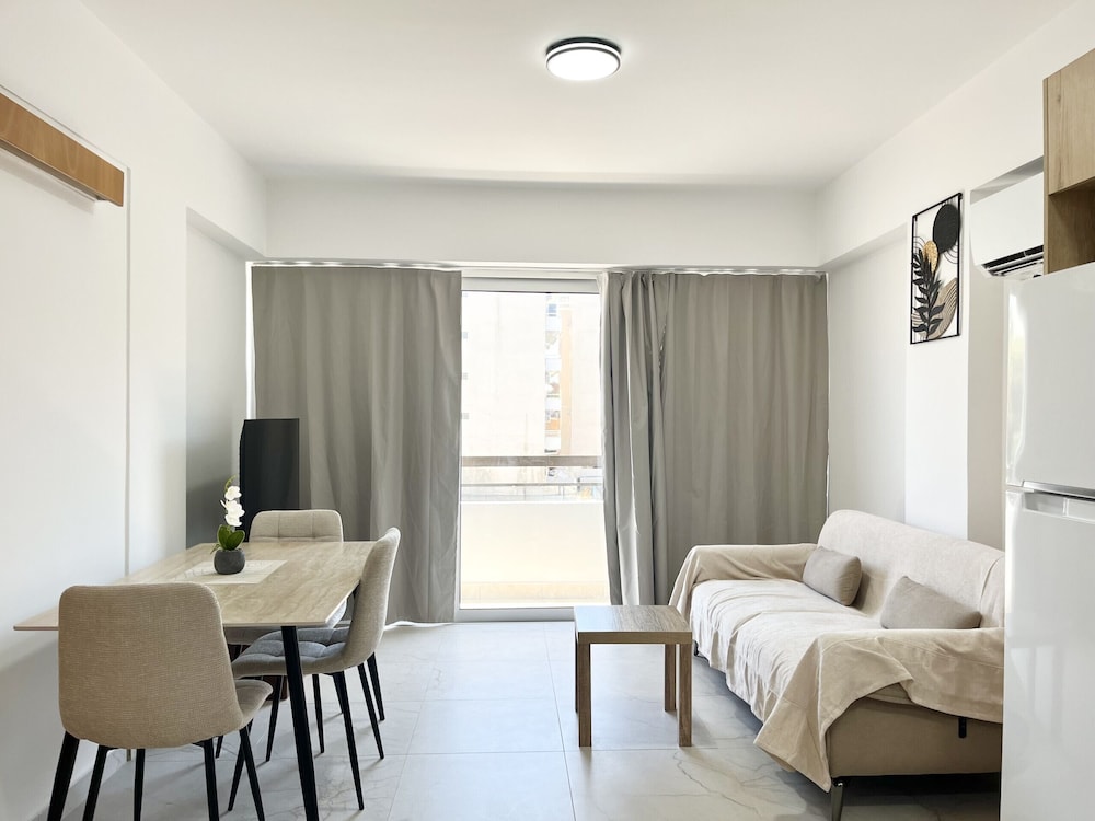 Hotel 17 Lca 106 - Stay Finikoudes Nest 3