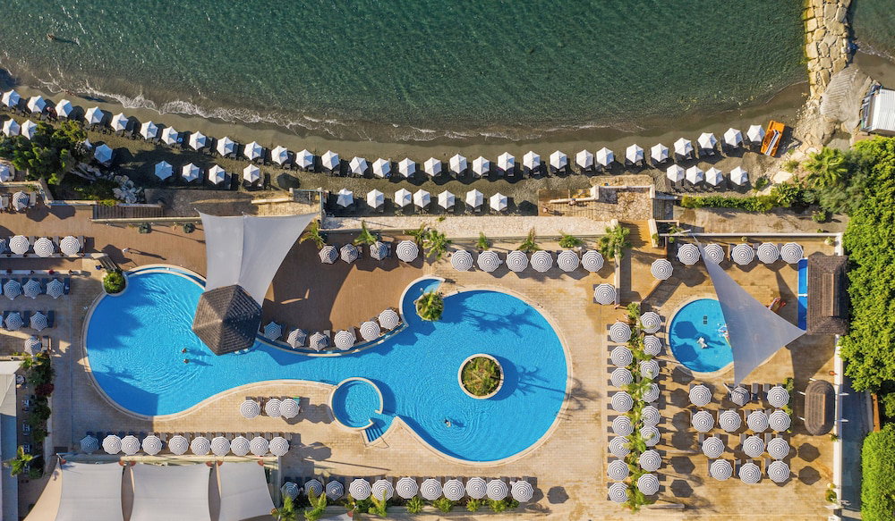 Hotel Royal Apollonia By Louis Hotels