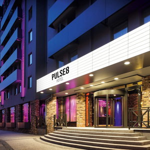 Hotel Hotel Pulse8 cazare Karlin