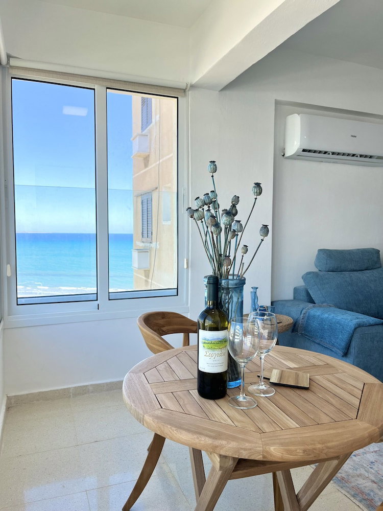 39 Lca - Stay Makenzie View Apartment