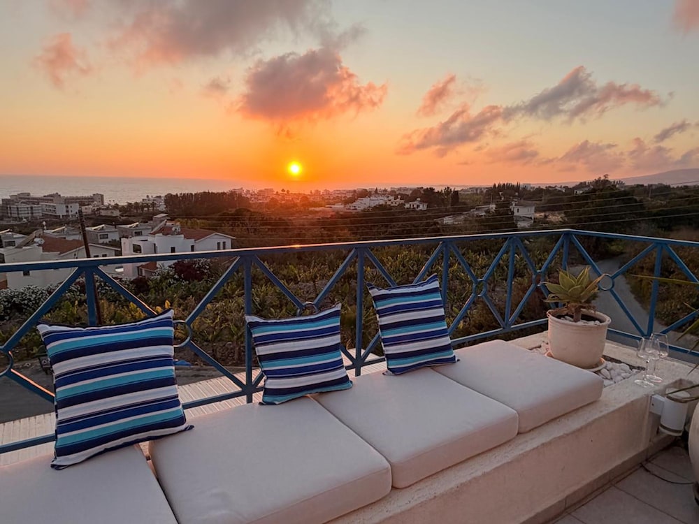 Hotel 31 Pap - Stay Kissonerga Sea View Maisonette