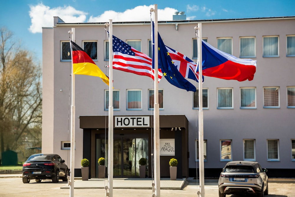 Hotel Sky Hotel Prague