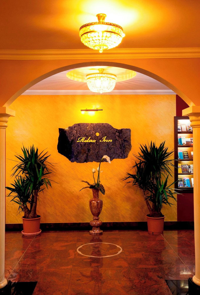 Hotel Relax Inn