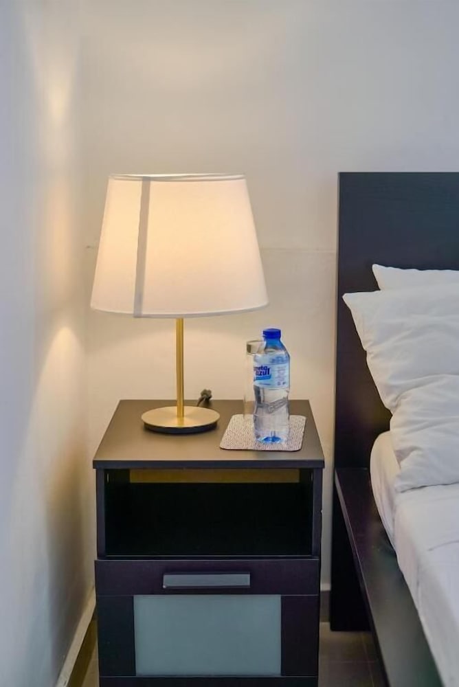 Hotel Studio Close To Agora Mall Sleeps 2