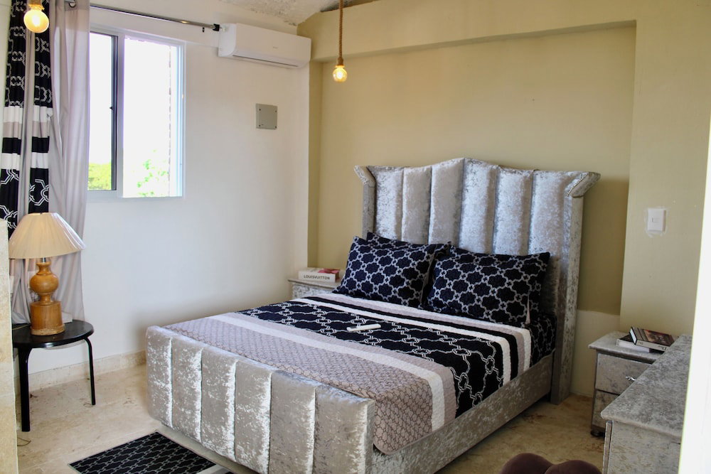 Hotel Complejo Guayacanes