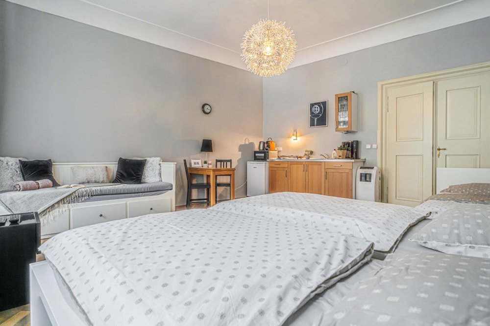 1 Bed Flat - Sleeps 3 - Pets - Wifi