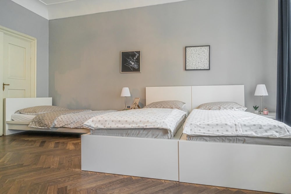 1 Bed Flat - Sleeps 3 - Pets - Wifi