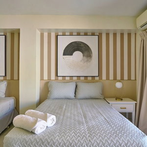 Hotel Roy Arias Suites cazare La Julia