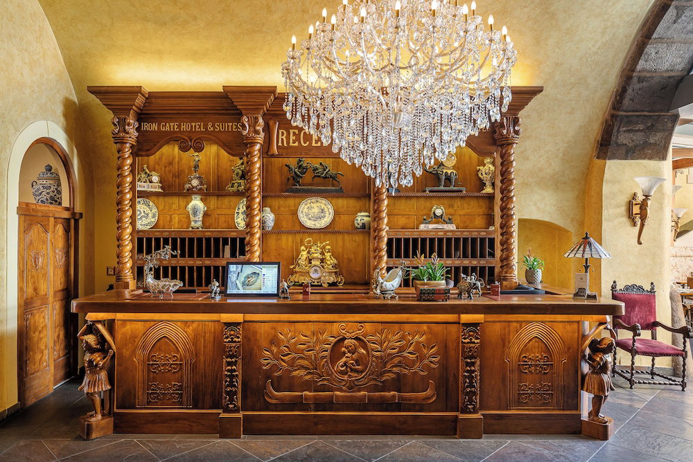Iron Gate Hotel & Suites Prague By Bhg