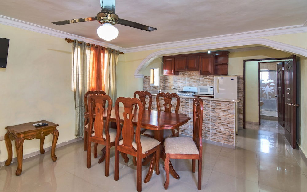 Hotel Tropical Paradise Retreat In Santo Domingo